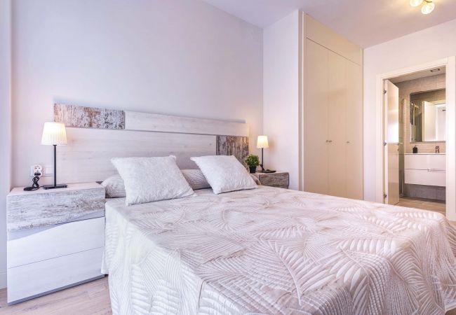 Lägenhet i Málaga - Pacifico - Semesterlägenhet i Malaga Lägenhet i Málaga - Pacifico - Semesterlägenhet i Malaga