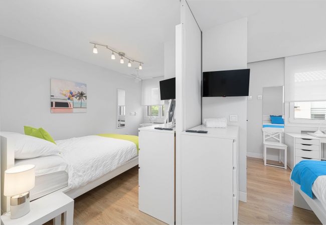 Radhus i Málaga - Carmen Beach -Semesterlägenhet i Pedregalejo Radhus i Málaga - Carmen Beach -Semesterlägenhet i Pedregalejo