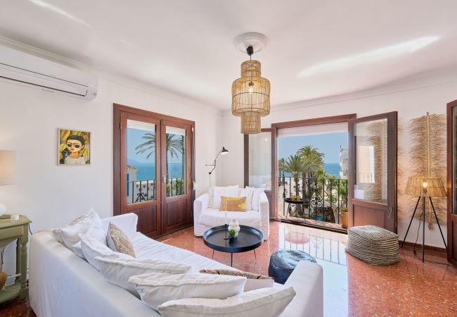Lägenhet i Nerja - Balcon de Europa - Takvåning i Nerja Lägenhet i Nerja - Balcon de Europa - Takvåning i Nerja