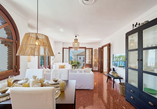 Lägenhet i Nerja - Balcon de Europa - Takvåning i Nerja Lägenhet i Nerja - Balcon de Europa - Takvåning i Nerja